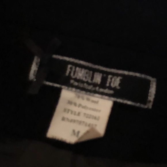 Black cute jacket 70 wool 30 polyester - Picture 5 of 7